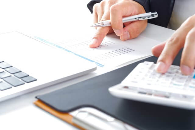 【計算方法あり】社員給料の内訳は？総支給額・手取り給の違いまで詳しく解説！ | 「給与計算」を最適化したい